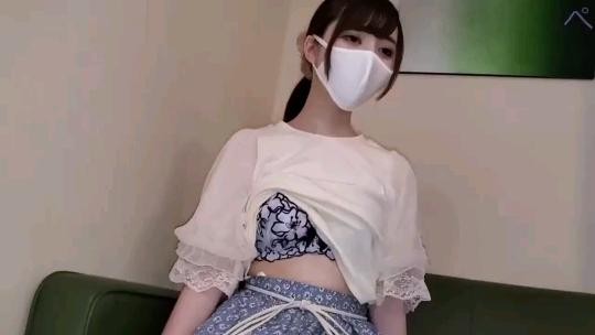 冷冰冰气质00后女神用大屌征服 冷冰冰气质00后女神用大屌征服