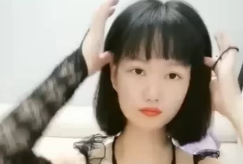 黑丝高跟颜值妹掰穴自摸! 黑丝高跟颜值妹掰穴自摸!