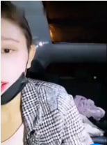 醉态诱人白皙美乳妹，车上与司机激情开搞