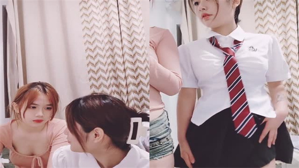 清纯天花板颜宝の极致诱惑！蜜穴湿漉漉等你来征服